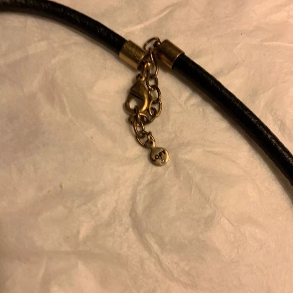 LOFT Matte Gold Cut Crystals Bib Necklace Leather Chain - Picture 4 of 5